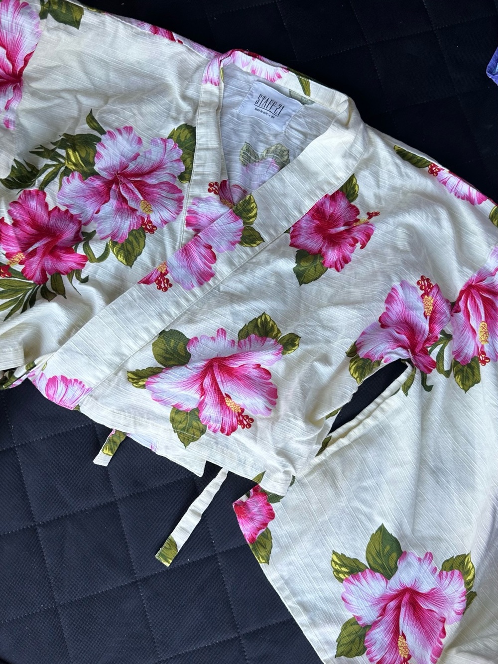 VINTAGE! Floral Wrap Kimono Robe - Pink Hibiscus on Cream ONE SIZE
